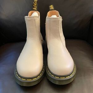 Dr.Martin Gray Boots size 7
